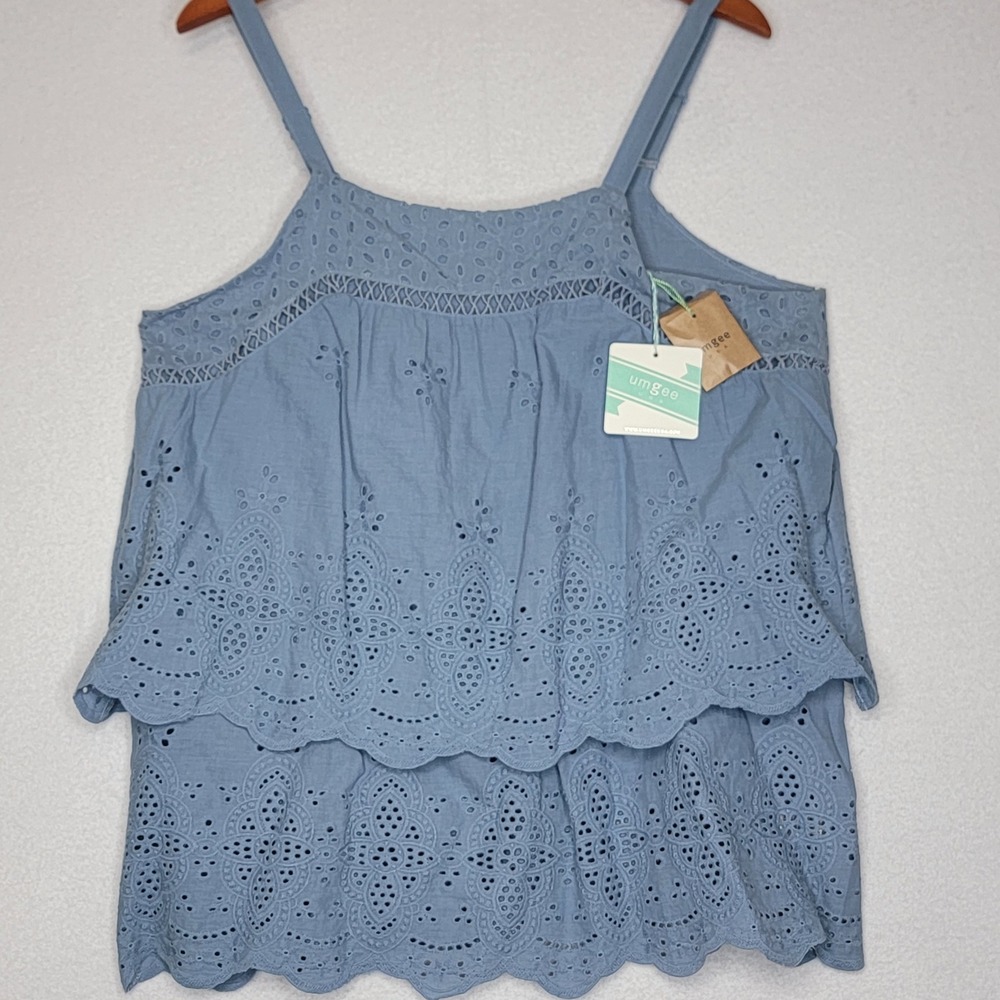 Umgee USA Blue Eyelet Lace Tiered Camisole Tank Top Adjustable Straps NWT Large